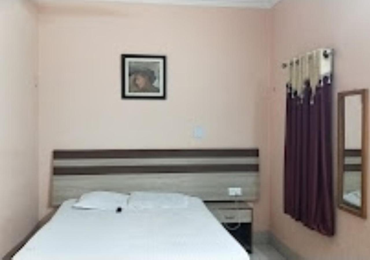 Vijieya Hotel Bihar Saharsa Exterior foto